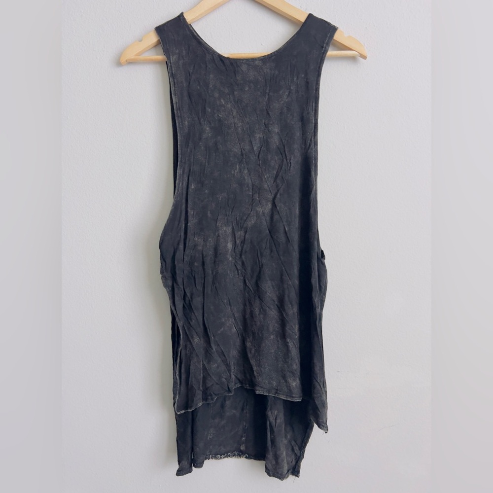 POL Cut Out Sleeveless Tee NWOT